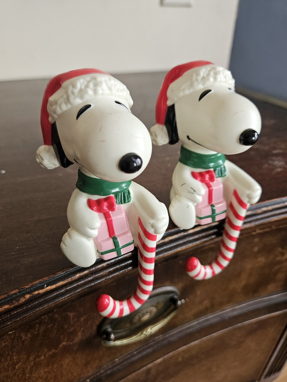 Vintage 1986 Snoopy Christmas Stocking Hangers Holders Pair Peanuts Candy Cane